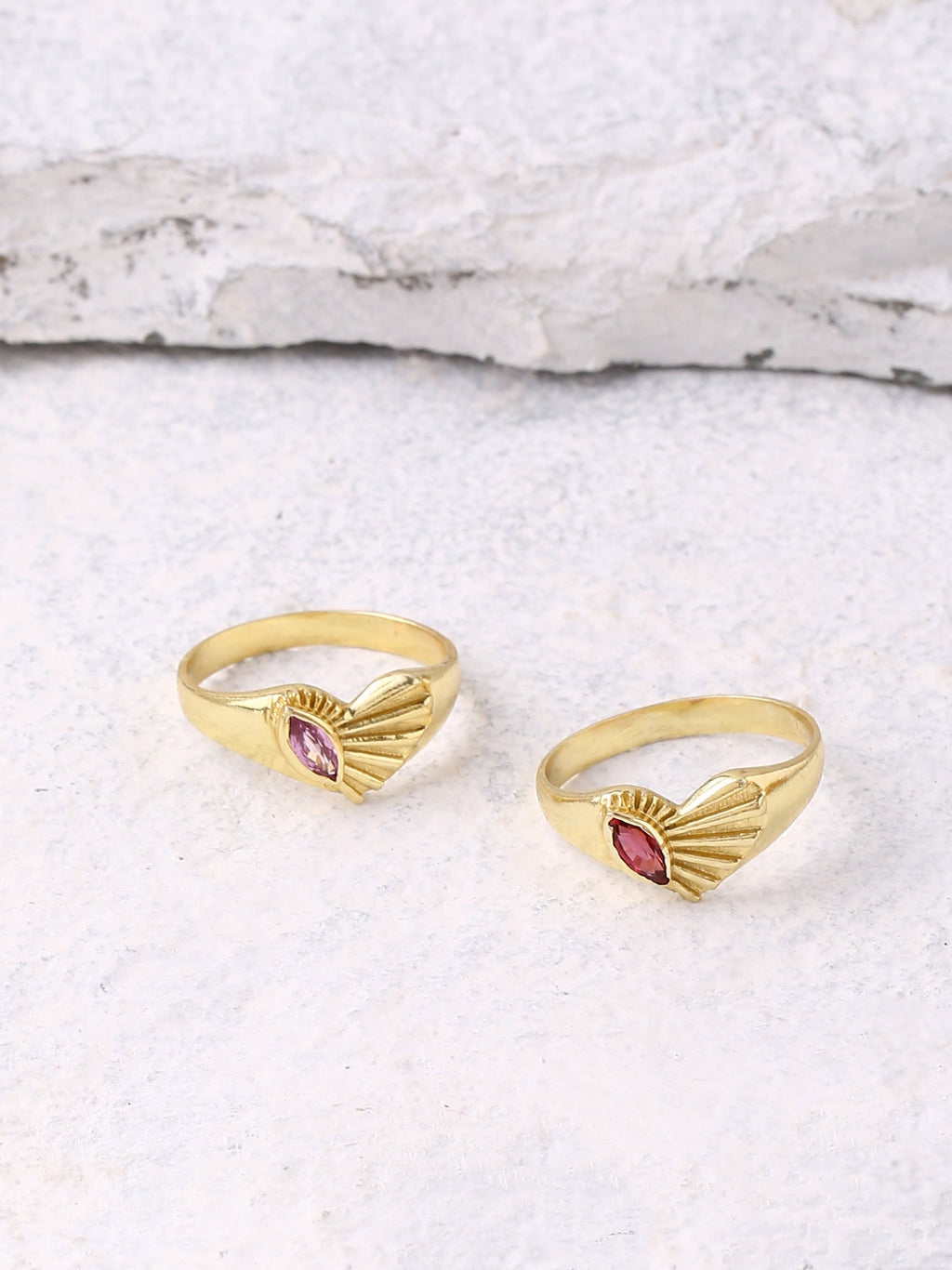 Heart Ray Ring